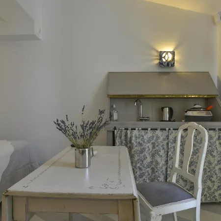 Demeure Pasturella Boutique